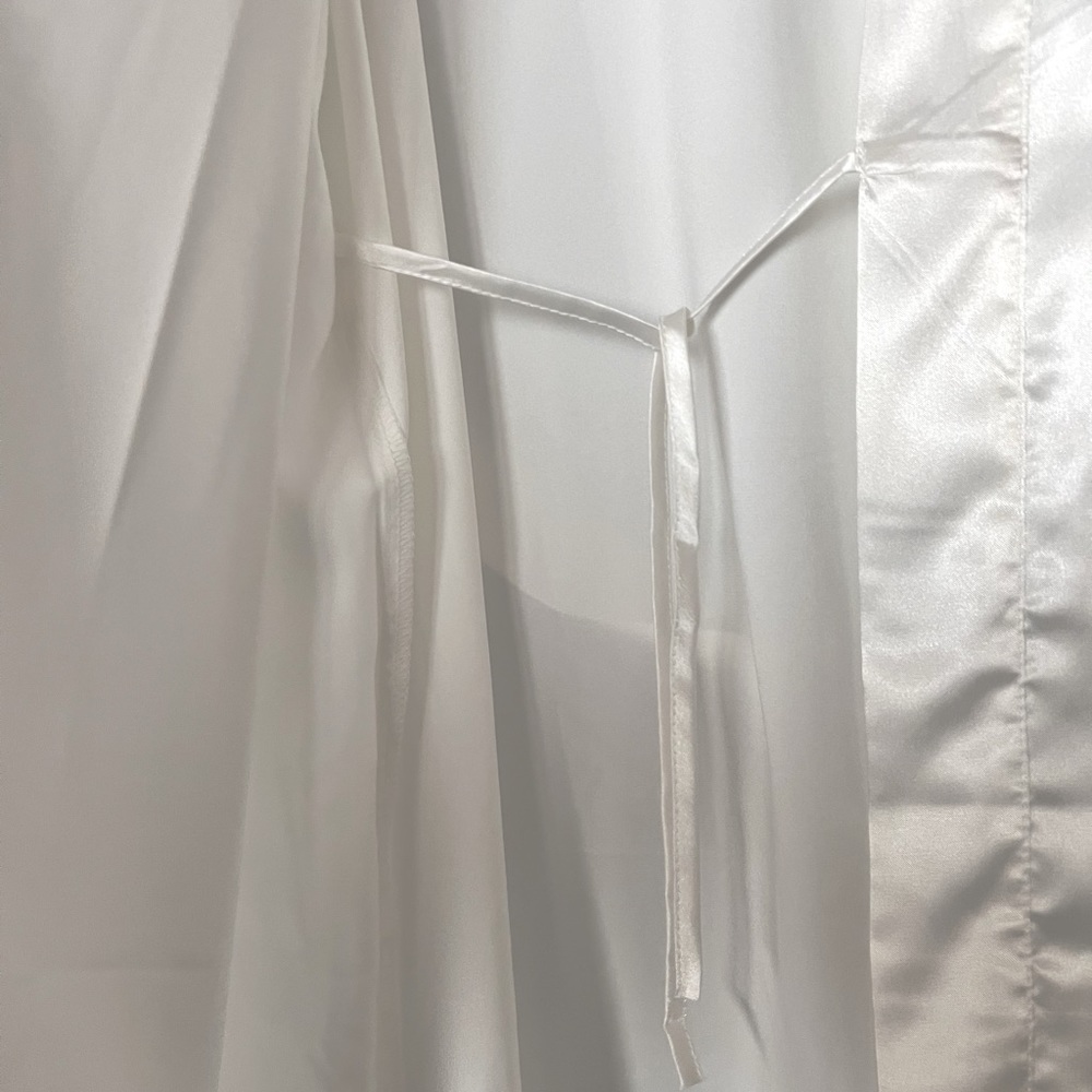 White Rhinestone Bride Wedding Silky Robe - Picture 7 of 10